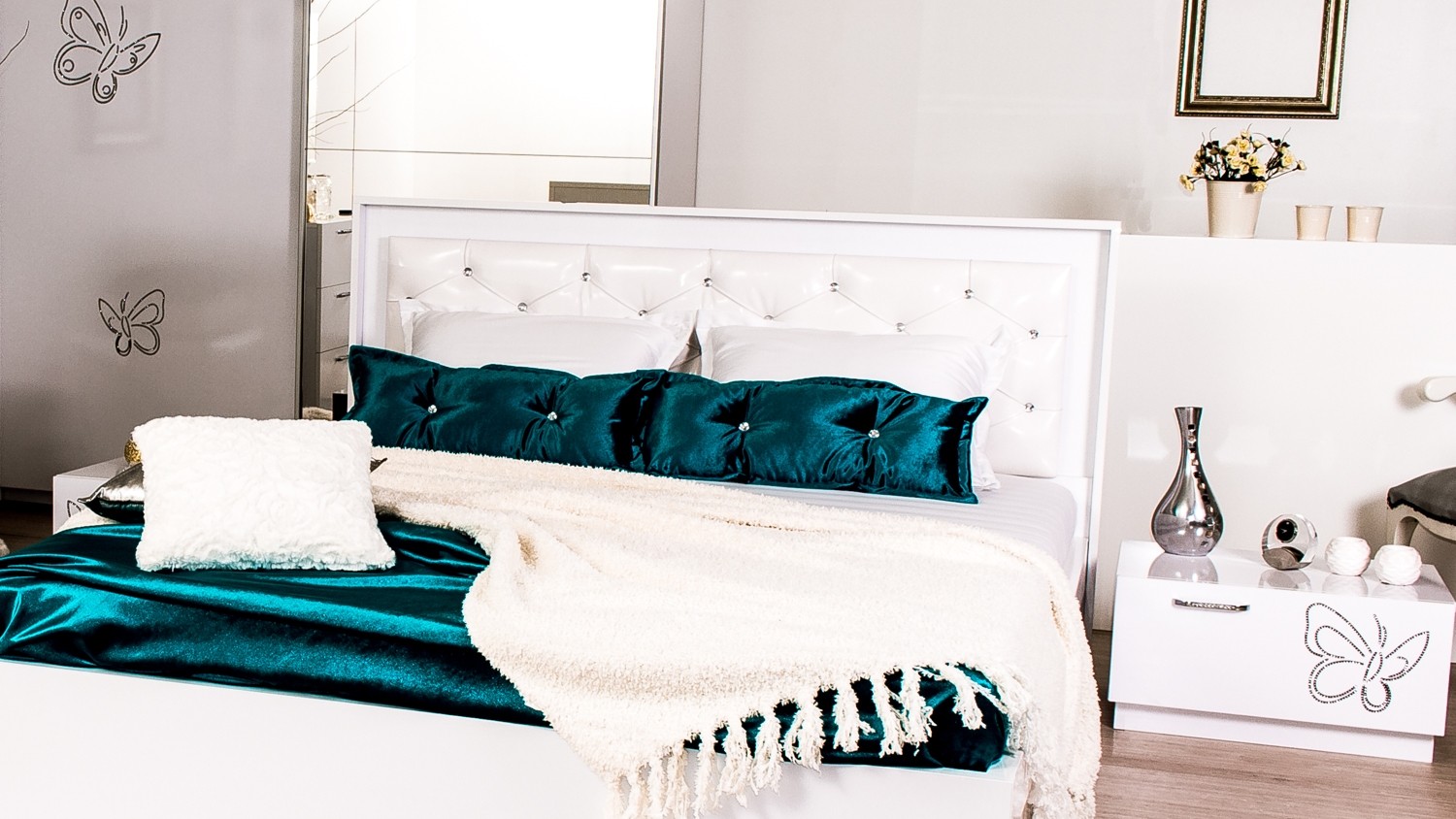 Спален комплект "Бътърфлай 1"