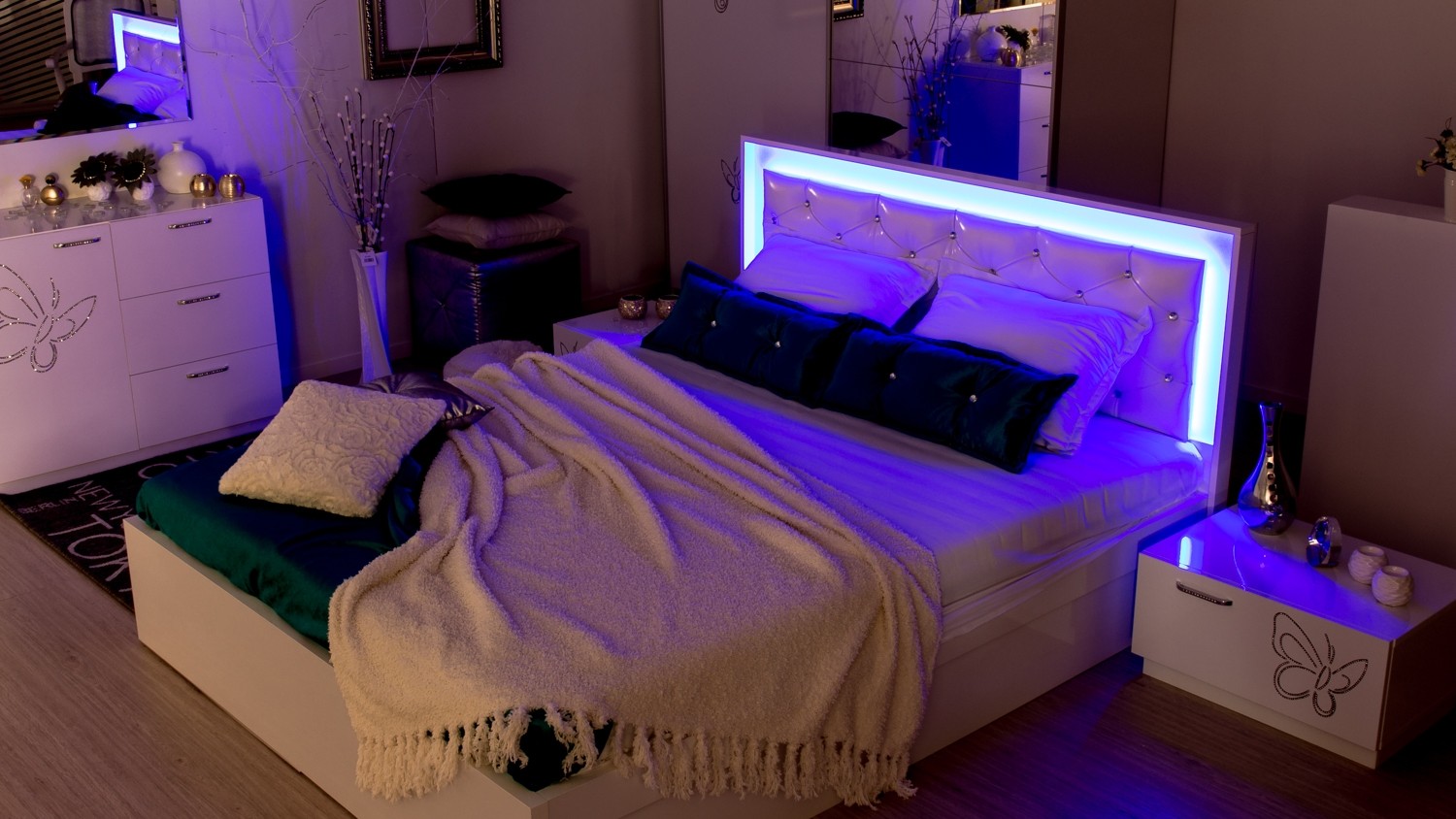 Спален комплект "Бътърфлай 1"