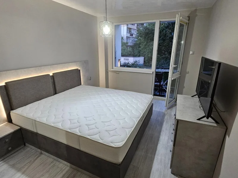 Реален дом с мебели MakHome