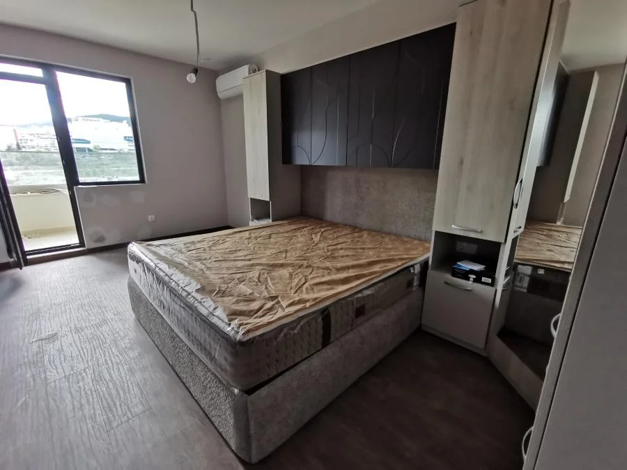 Реален дом с мебели MakHome