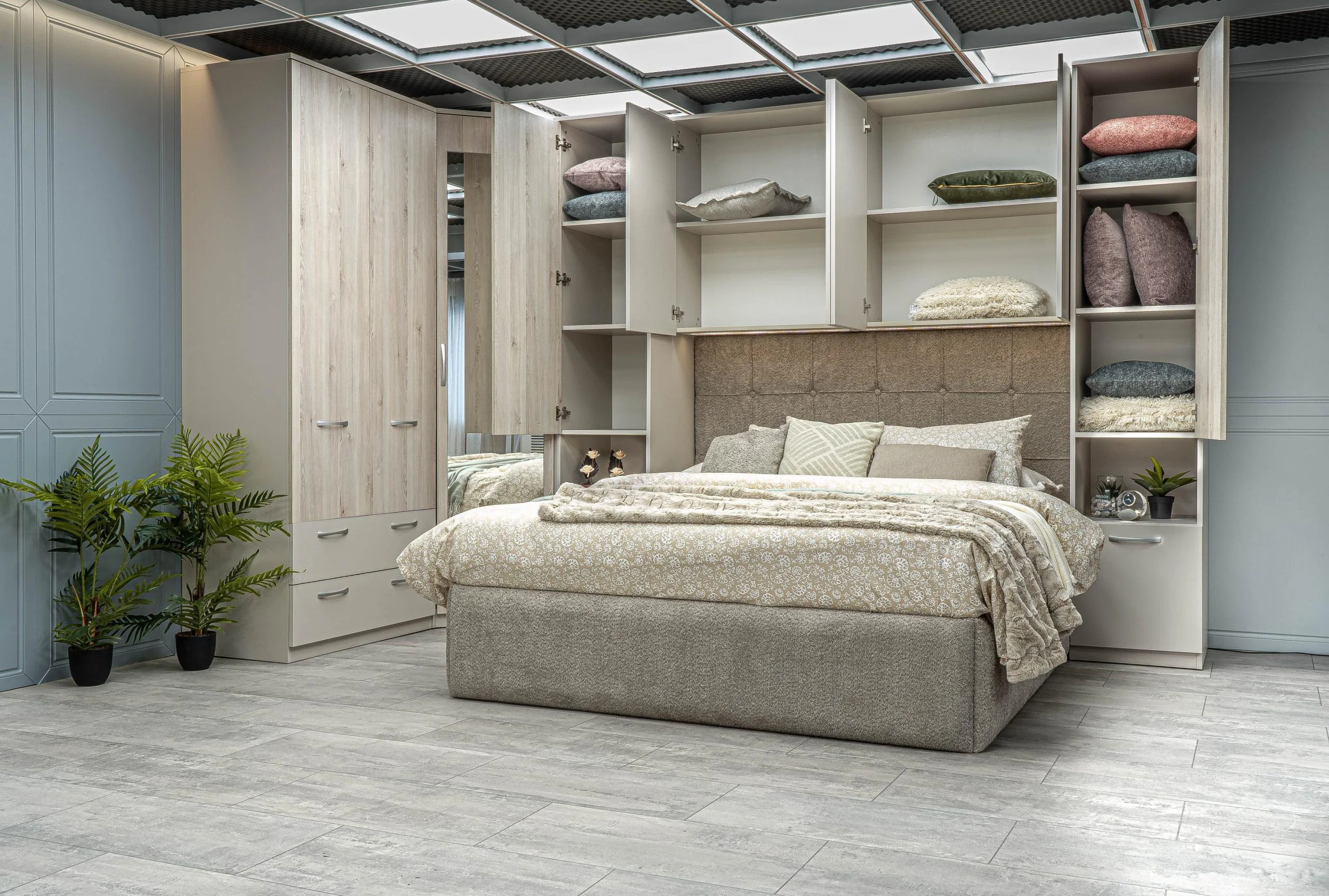 Интериорна композиция